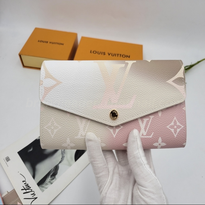 LV Wallets 150